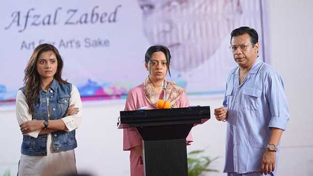 গোপন সম্পর্ক, বিনোদন সাংবাদিকের প্রশ্ন ও অন্ধকারের গল্প