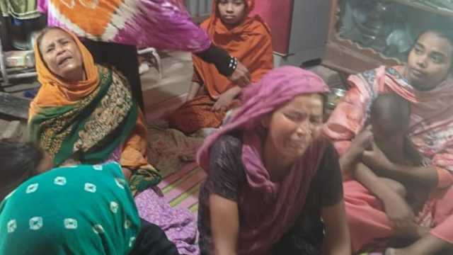 যমুনার দুর্গম চরে খামারিকে খুন করে গরু লুট, আতঙ্ক