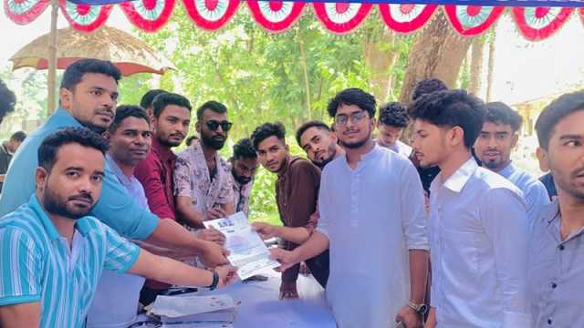 বৈষম্যবিরোধী আন্দোলন থেকে পদত্যাগ করে ছাত্রদলে যোগ দিলেন তিন নেতা