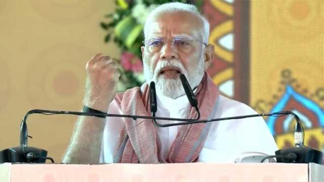 কাশ্মীরে হামলাকারীদের ‘পৃথিবীর শেষ পর্যন্ত’ তাড়া করে খুঁজে বের করবো: মোদি