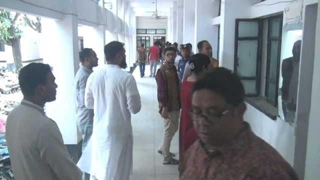 আদালত পুলিশের মালখানার গ্রিল ভেঙে টাকা-স্বর্ণালঙ্কার চুরি