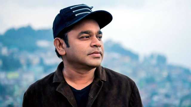 এ আর রহমানকে ২ কোটি রুপি জরিমানা