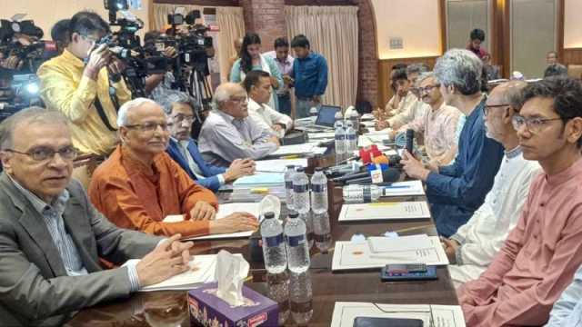 ঐক্যবদ্ধ প্রচেষ্টায় ফ্যাসিবাদী শাসক পলায়নে বাধ্য হয়েছে: আলী রীয়াজ 
