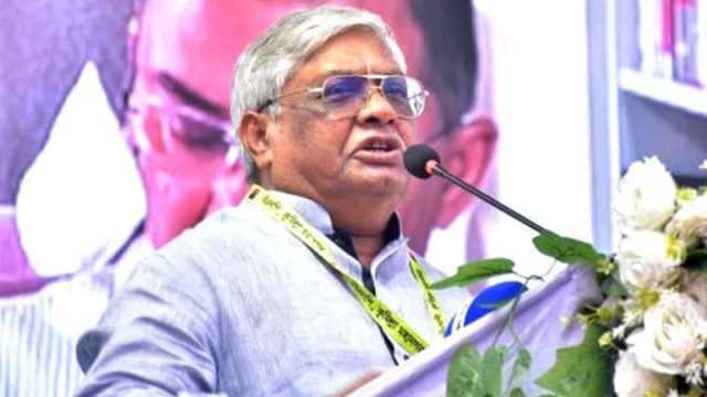 টিউশনি করা উপদেষ্টারা আজ ৬ কোটি টাকার গাড়িতে চড়েন: বুলু