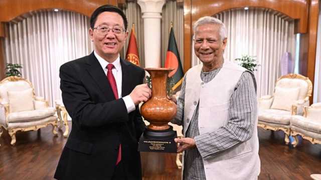 আমরা চীনের খুব ঘনিষ্ঠ প্রতিবেশী হতে চাই: প্রধান উপদেষ্টা