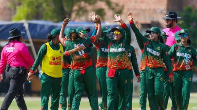 রিতুর ব্যাটে আইরিশ বধ, টানা দ্বিতীয় জয় বাংলাদেশের