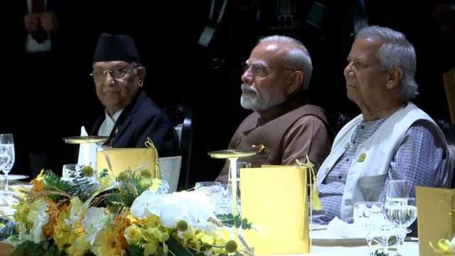 বিমসটেকের নৈশভোজে পাশাপাশি ড. ইউনূস-নরেন্দ্র মোদি