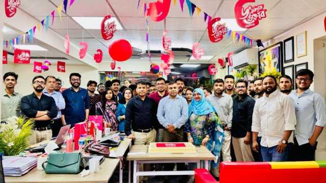 ৭ বছরে পদার্পণ করল বিউটি ই-কমার্স চারদিকে