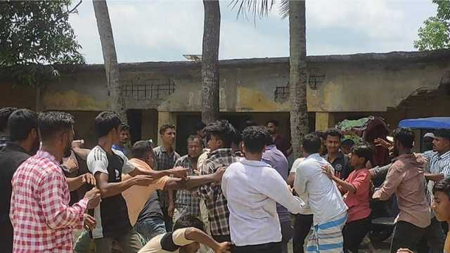 কুমিল্লায় বিএনপির কাউন্সিলে দু’গ্রুপে সংঘর্ষ, আহত ১০
