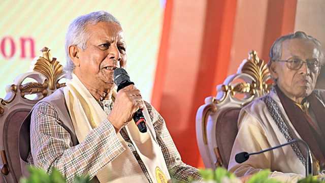 আমরা সবাই এক পরিবারের সদস্য: প্রধান উপদেষ্টা