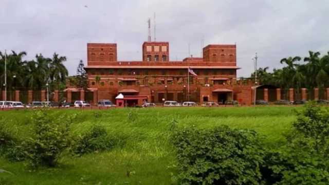 যুক্তরাষ্ট্রের নাগরিকদের সতর্ক থাকার পরামর্শ ঢাকার মার্কিন দূতাবাসের