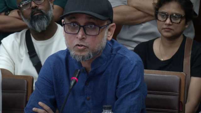 নববর্ষের শোভাযাত্রায় ‘ফ্রম দ্য রিভার টু দ্য সি’ গাইবেন ২০০ ব্যান্ড তারকা