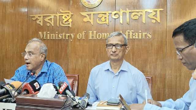 মডেল মেঘনার সঙ্গে এ আইন প্রথম ব্যবহৃত হচ্ছে না: খোদা বখস চৌধুরী