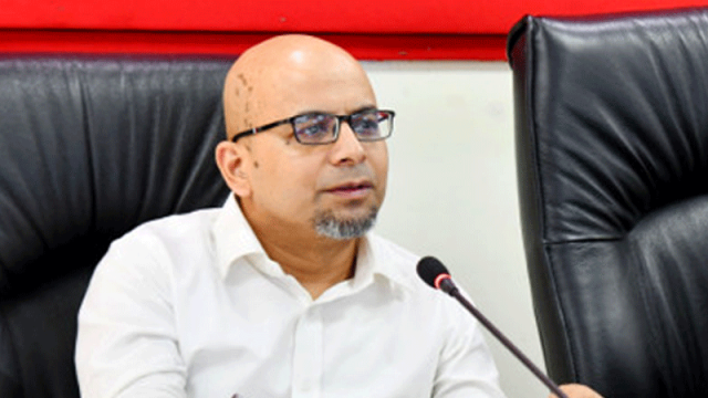 মোবাইল অপারেটরদেরকে ইন্টারনেটের দাম কমানোর আহ্বান