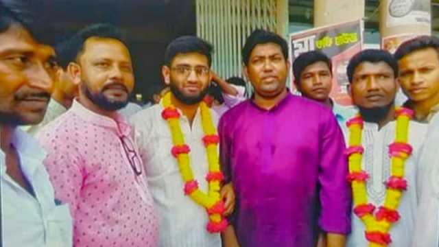 ছিলেন স্বেচ্ছাসেবক লীগের ইউনিয়ন সেক্রেটারি, হয়ে গেলেন জিয়া মঞ্চের সভাপতি 