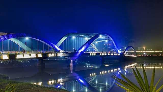 গভীর রাতে হাতিরঝিলে গোলাগুলি, যুবক গুলিবিদ্ধ