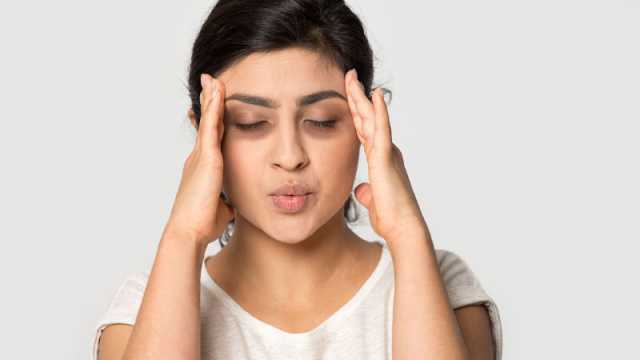 চোখের নিচে ডার্ক সার্কেল, সমাধানের উপায় কী 