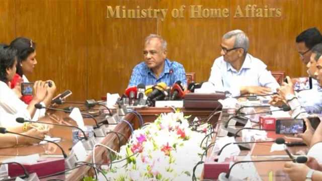 পাঁচ বছর ক্ষমতায় থাকার কথা আমি বলিনি: স্বরাষ্ট্র উপদেষ্টা