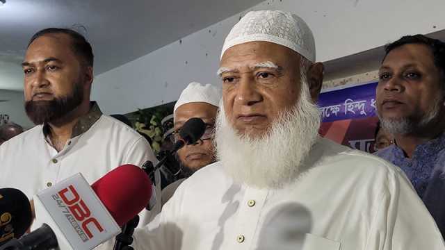 বাংলাদেশে সব ধর্মের মানুষের বসবাস নিশ্চিত করতে চাই: জামায়াত আমির