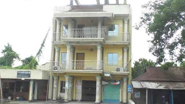 সরিষাবাড়িতে ট্রাক পরিবহন মালিক সমিতির কার্যালয়ে তালা 