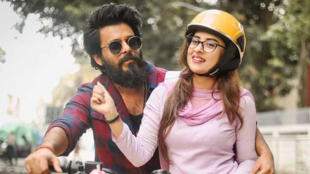 মাল্টিপ্লেক্সে ১১ থেকে ২৮, সিঙ্গেল স্ক্রিনে তিনগুন বাড়ল জংলির হল