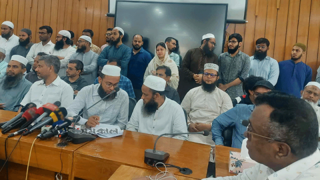 চাপ দিয়ে উপাচার্যকে অপসারণ করলে মেনে নেবে না কুয়েট শিক্ষক সমিতি