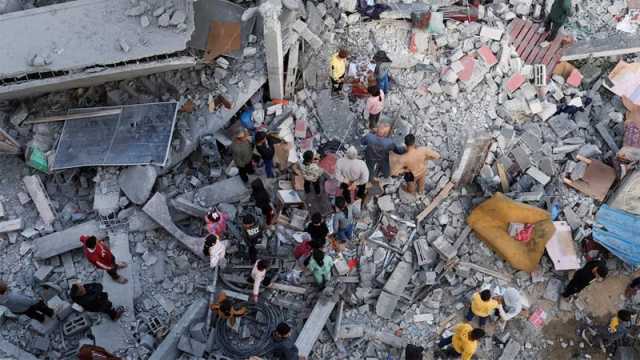 গাজায় ইসরায়েলি হামলায় আরও ৫২ ফিলিস্তিনি নিহত