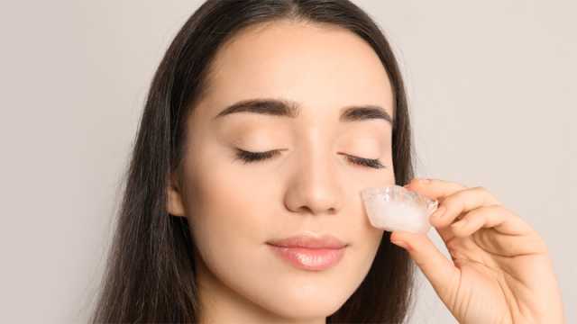গরমে ত্বকে বরফ লাগাতে মেনে চলুন কিছু টিপস 