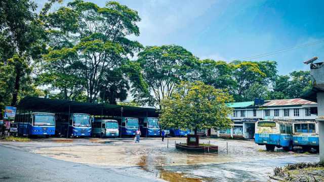 ভর্তিচ্ছুদের জন্য পবিপ্রবিতে বিশেষ বাস সার্ভিস