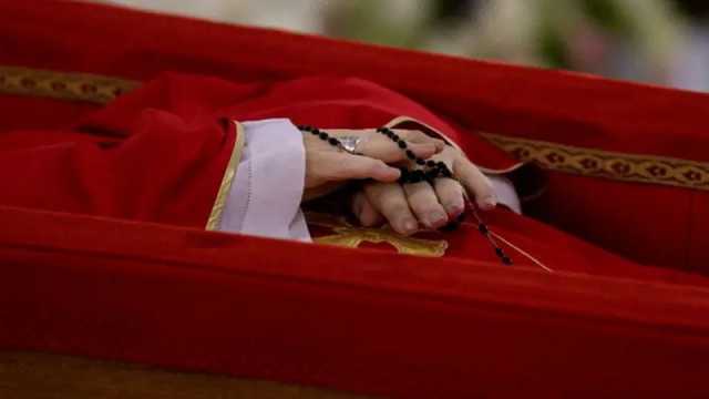 পোপ ফ্রান্সিসের অন্ত্যেষ্টিক্রিয়া শনিবার