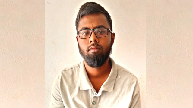 রেজওয়ানকে বাঁচাতে মা দিতে চান কিডনি, নেই প্রতিস্থাপনের অর্থ
