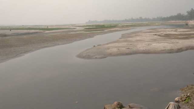 তিস্তায় নাব্য সংকট সাত নৌ রুট বন্ধ