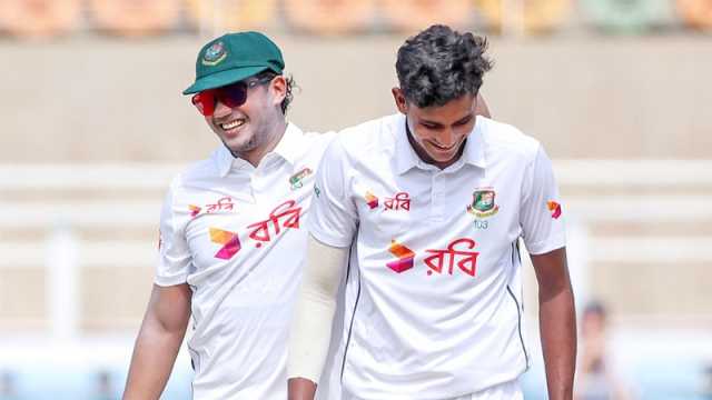 একটি করে টেস্টে রানা-তাসকিন