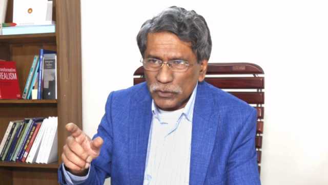 ফ্যাসিবাদ প্রতিষ্ঠিত হয়েছিল শাসনব্যবস্থায় গণতন্ত্রের ঘাটতিতে: আলী রীয়াজ