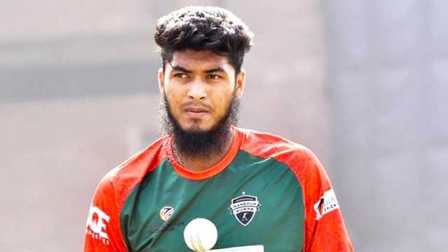 লাহোরের হয়ে শিরোপা জয়ের লক্ষ্য রিশাদের