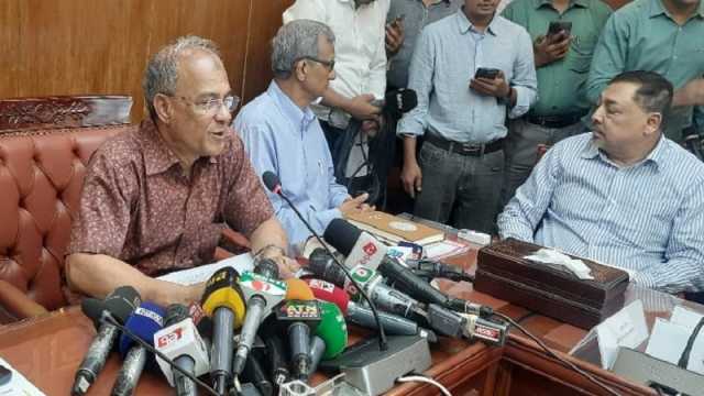 নববর্ষ সামনে রেখে নিরাপত্তা বাড়ানো হচ্ছে: স্বরাষ্ট্র উপদেষ্টা