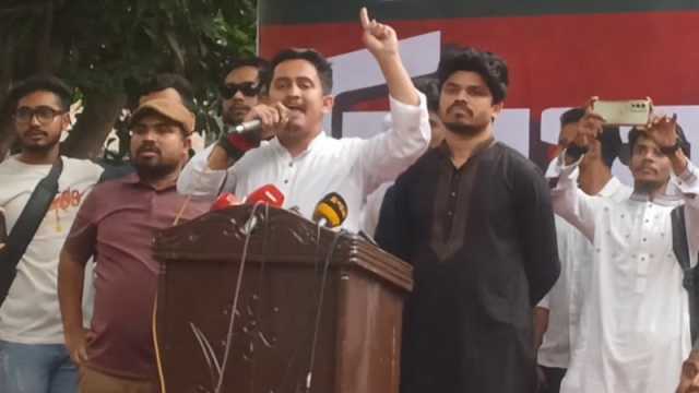 আওয়ামী দোসরদের যেখানে পাওয়া যাবে সেখানেই প্রতিহত করা হবে: সারজিস আলম