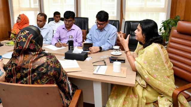 সেন্টমার্টিনের বাসিন্দাদের জন্য বিকল্প কর্মসংস্থানের সুযোগ হচ্ছে: পরিবেশ উপদেষ্টা