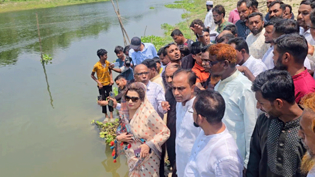 অবৈধভাবে বালু উত্তোলনে বিএনপির কেউ জড়িত থাকলেও ছাড় দেওয়া হবে না: শামা ওবায়েদ