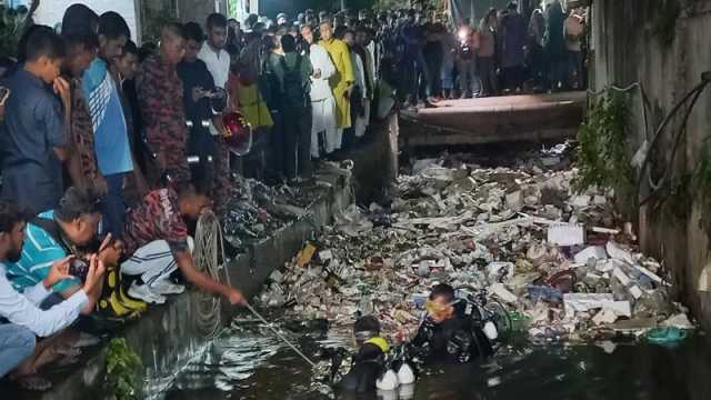 চট্টগ্রামের খাল ও নালায় ৪ বছরে ভেসে গেল ৬ প্রাণ
