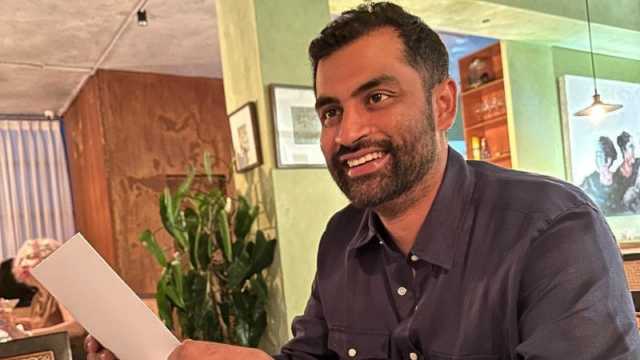 উন্নত চিকিৎসার জন্য সিঙ্গাপুরে গেলেন তামিম ইকবাল