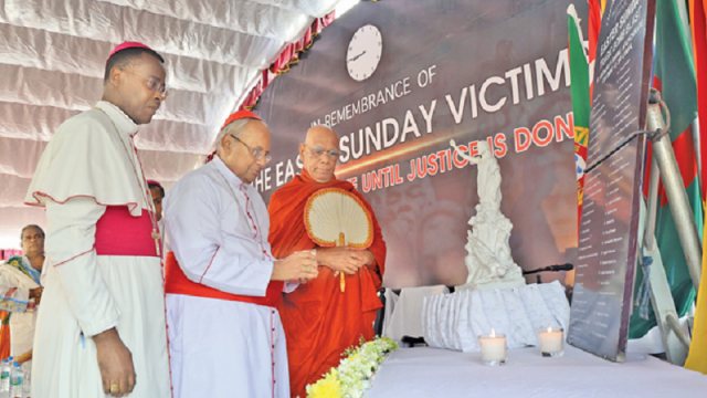 শ্রীলঙ্কার ইস্টার বোমা হামলায় নিহতদের স্বীকৃতি দিল ভ্যাটিকান