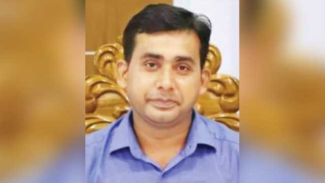 আশ্রয়ণ প্রকল্প লুটপাটে ইউএনও একাই একশ