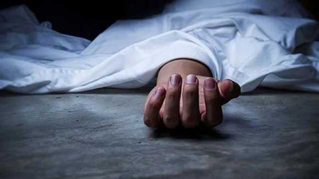 যাত্রীবাহী লেগুনা ড্রেনে, দুই পোশাক শ্রমিক নিহত