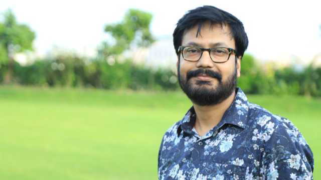 গল্প চুরির অভিযোগ নিয়ে মুখ খুললেন লেখক