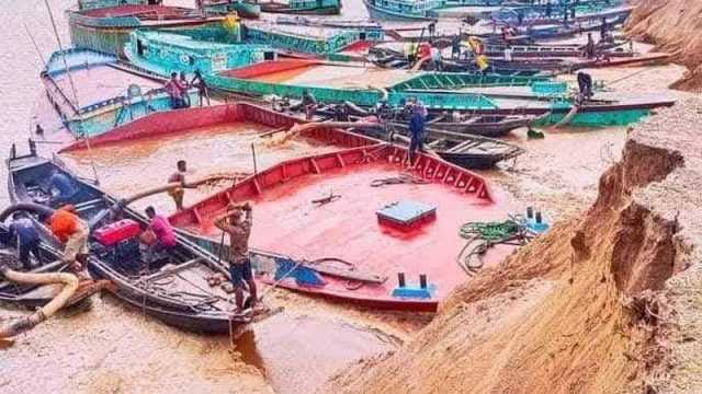 সব মহাল থেকে বালু উত্তোলন বন্ধ ঘোষণা