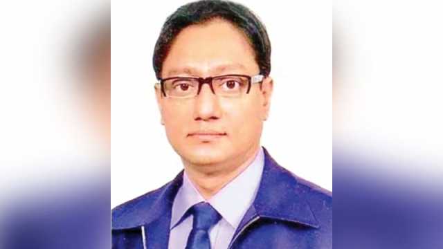 শাহাদাতের ক্ষমতা বাড়লেও গুরুত্ব কমেছে দলে
