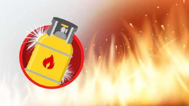 ফকিরাপুলে গ্যাসের আগুনে দগ্ধ একই পরিবারের ৩ জন  