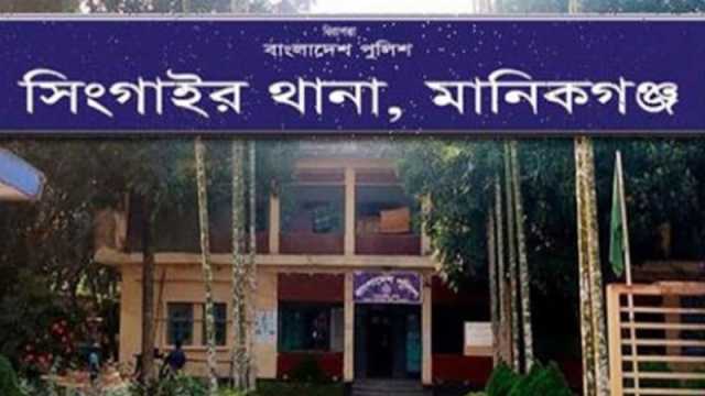 মাতাল হয়ে থানায় ঢুকে গালিগালাজ, যুবদলের দুই নেতা গ্রেপ্তার