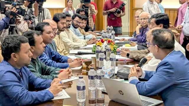 গণভোটে সংস্কার চায় নুরের গণঅধিকার